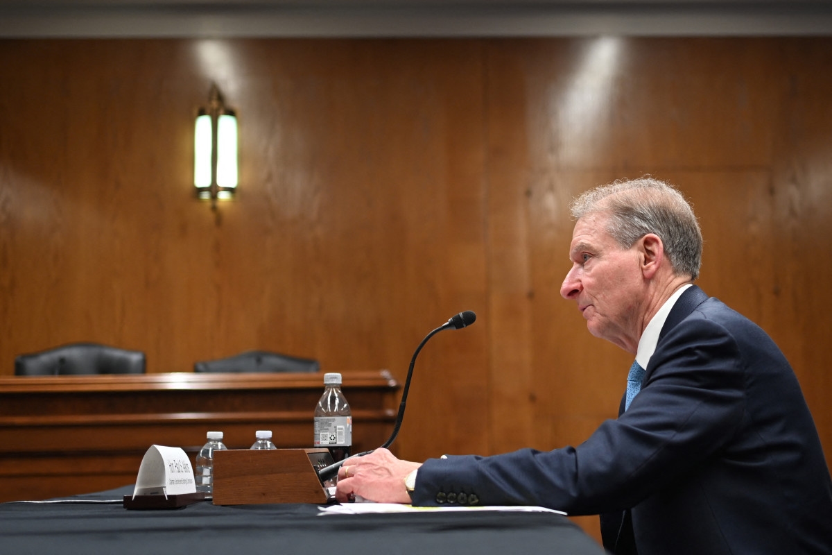 Ex-SEC staff warns of another Lehman Brothers collapse