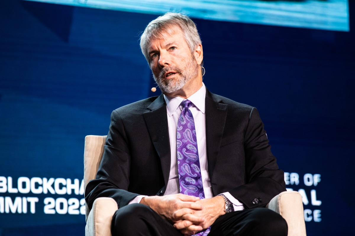 Veteran fund manager dumps Microstrategy stock over broken word