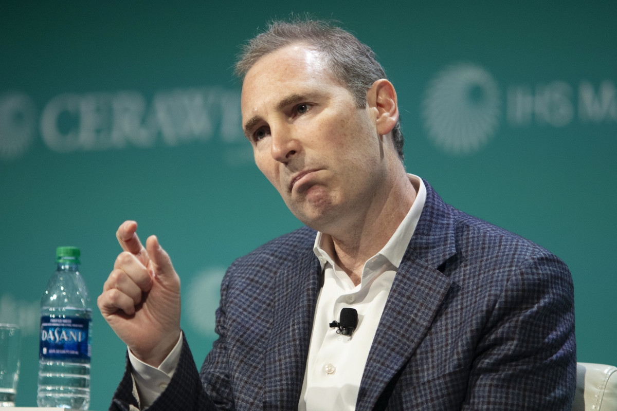 Amazon takes a big hit in the AI talent wars