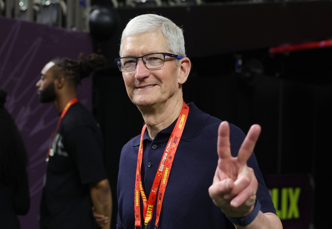 Apple analyst raises alarm about earnings, revenue growth