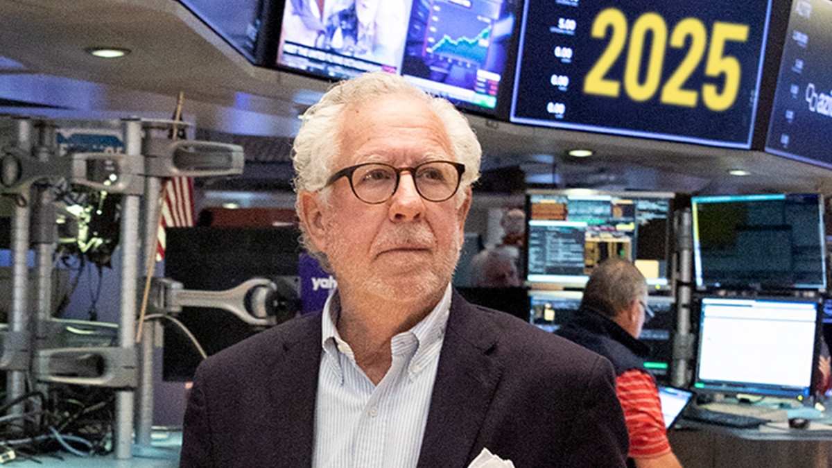 Hedge-fund manager sees U.S. becoming Greece