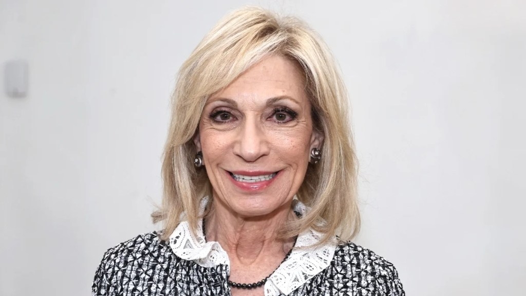 Andrea Mitchell Accepts Career Achievement Award at 85th Peabody Awards
