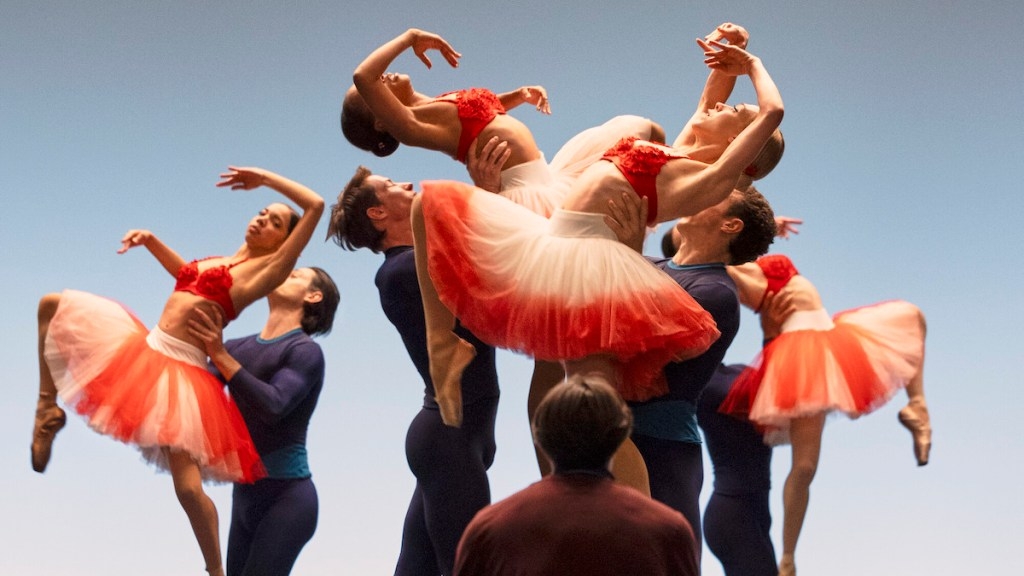 Amy Sherman-Palladino's Ballet Comedy ‘Étoile' First Trailer Sees Two Acclaimed Theaters Trying to Save the Art Form