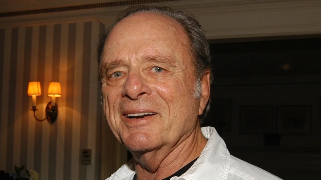 Harris Yulin, Emmy-Nominated Actor of ‘Scarface' and ‘Ozark,' Dies at 88