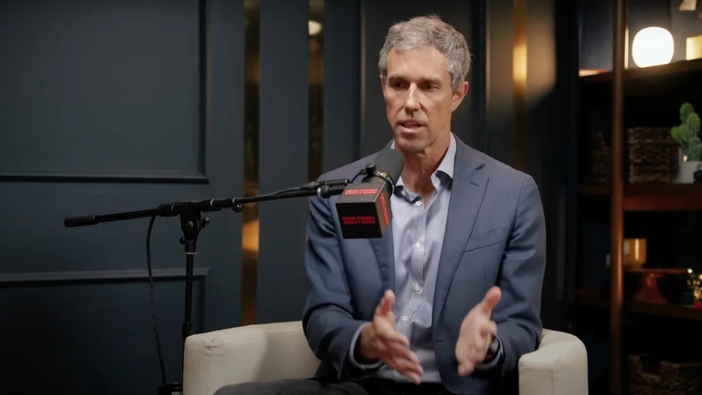 Beto O'Rourke Calls Ted Cruz ‘A Curse Upon the People of Texas,' Suggests His Vacations Incite Natural Disasters