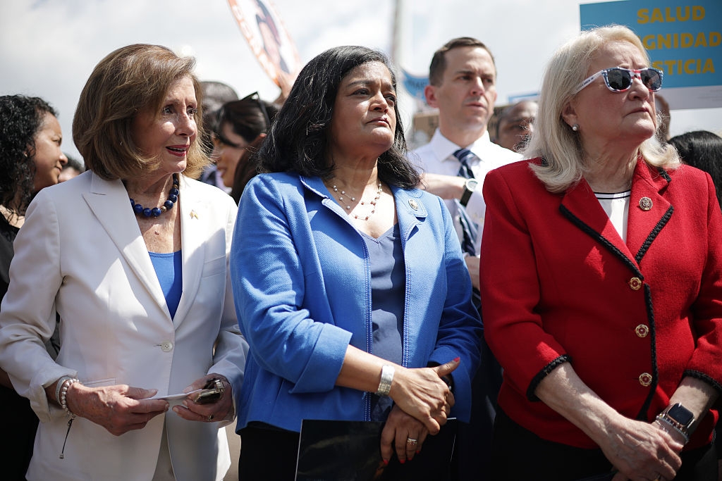 Supreme Court Protest Draws 500 Over Birthright Citizenship