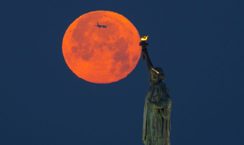 How and When You Can See June's Spectacular Strawberry Moon