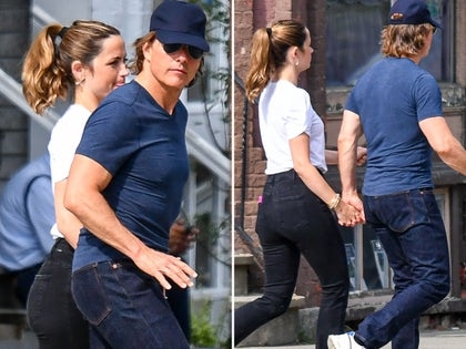 Tom Cruise & Ana de Armas Hold Hands in Vermont, Look Like a Couple