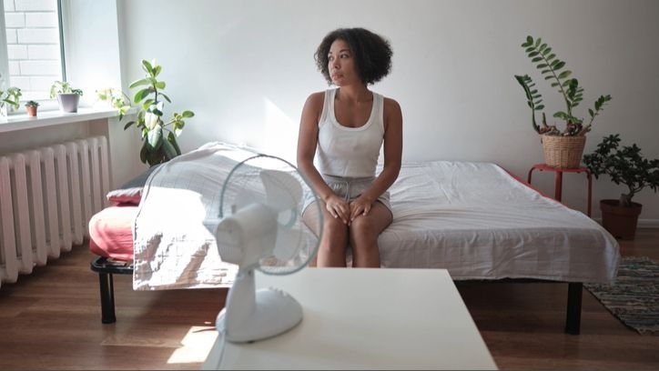 5 reasons why you're having trouble sleeping this summer — and how to fix it fast