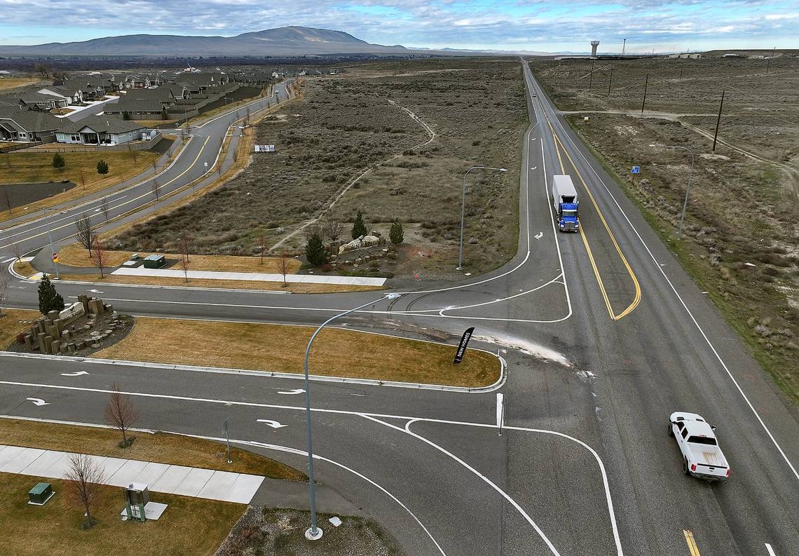 Off-duty WSP trooper allegedly spent 4 hours at bar before fatal Tri-Cities crash