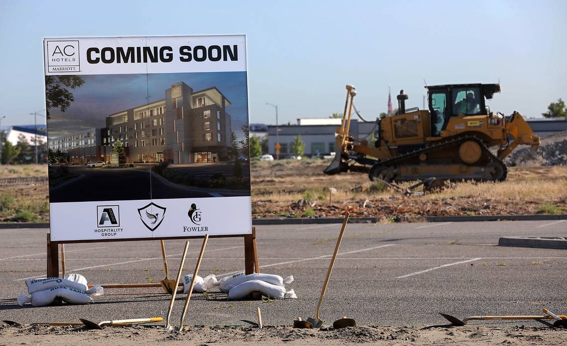 Ambitious Tri-Cities convention hotel throws out old plans. New upscale vision begins