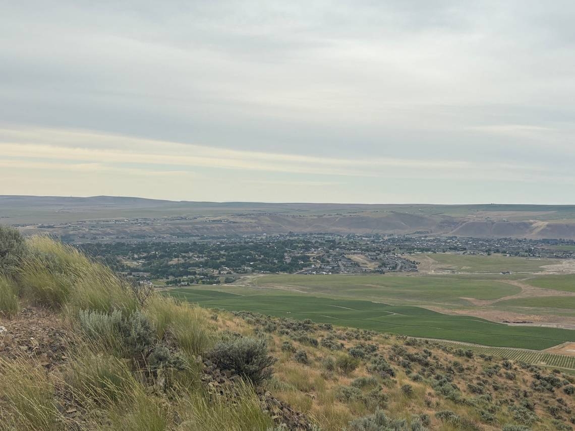 Tri-Cities at rising risk for blackouts. But $100M Badger Canyon project draws concerns