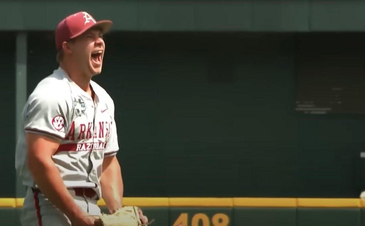 Watch: Arkansas' Gage Wood throws first College World Series no-hitter in 65 years