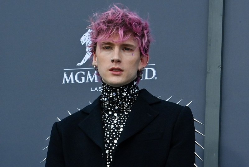 Watch: MGK releases 'Cliche,' music video Friday