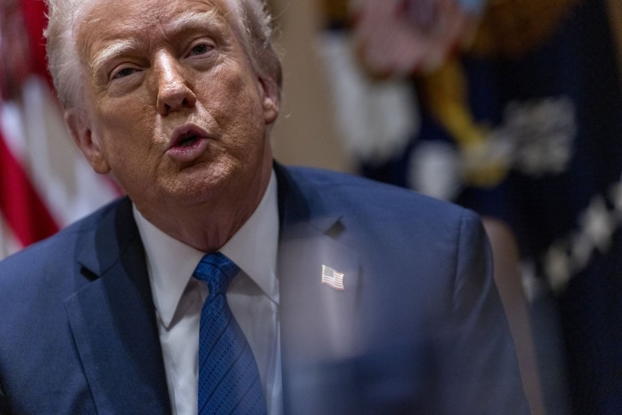 Trump signs retaliatory EO targeting another law firm linked to lawyer who investigated him