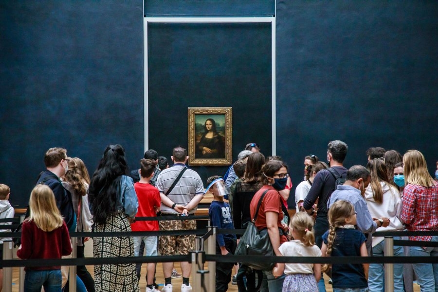 Paris' Louvre museum plans new space for treasured 'Mona Lisa' portrait