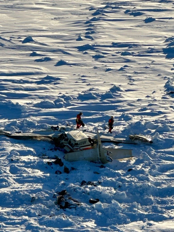 NTSB report finds plane that crashed in Alaska, killing 10, was overweight