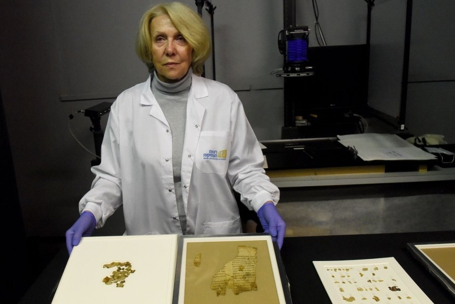 AI analysis says Dead Sea Scrolls are older than thought