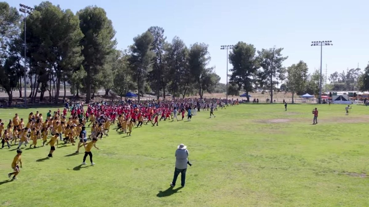 Watch: World's largest game of red light, green light played in California