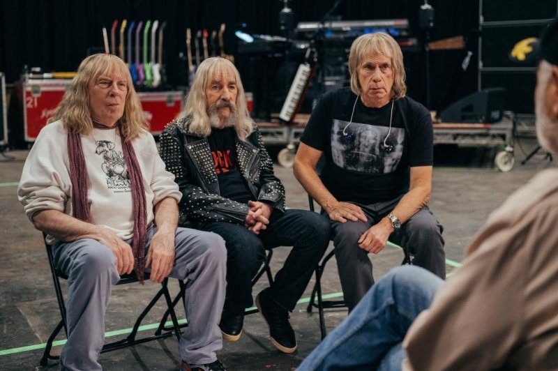Look: Spinal Tap rocks with Elton John in 'Spinal Tap 2' pics