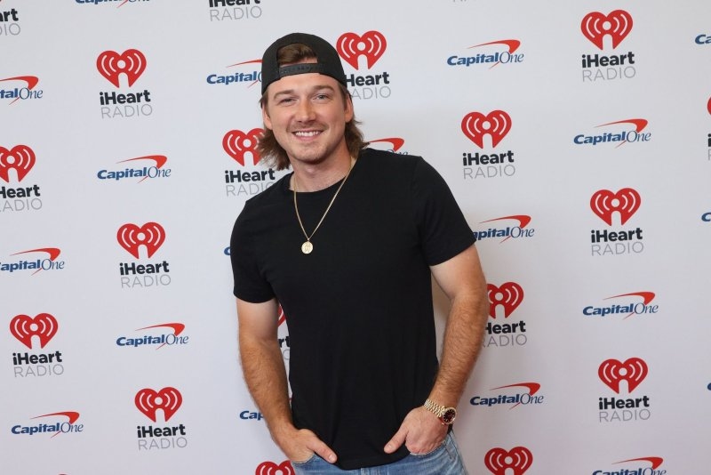 'I'm the Problem' tops U.S. album chart for 7th week