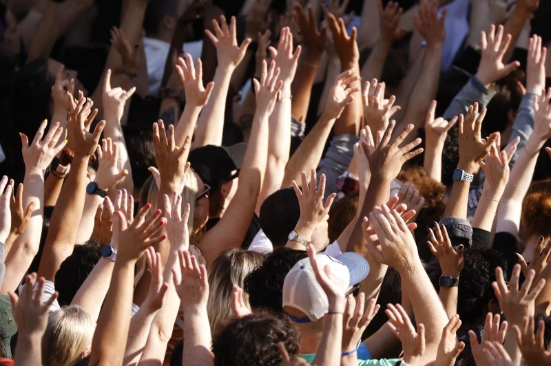 Feds seek info on 'unfair,' 'anticompetitive' practices in live entertainment industry