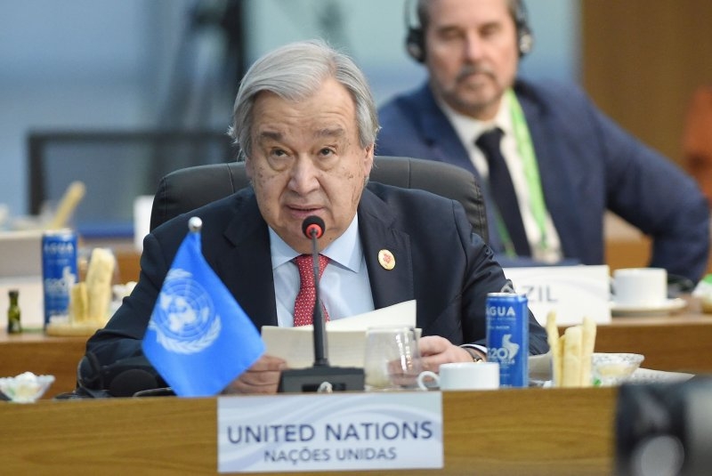 World leaders call for end to 'plunder' at U.N. ocean summit