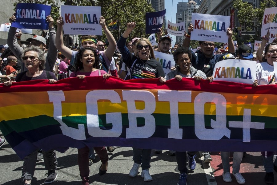 Judge blocks Texas A&M's drag show ban