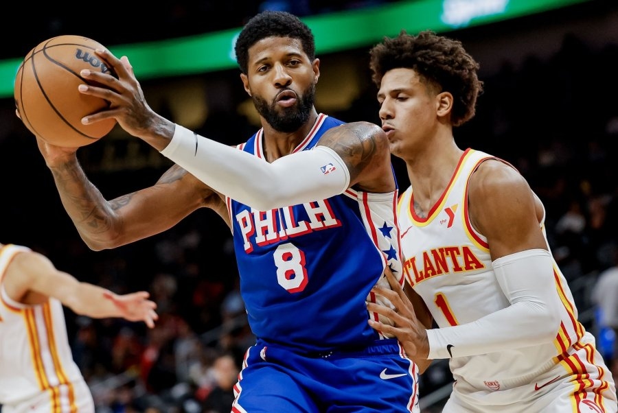 76ers' Paul George undergoes surgery for off-season knee injury