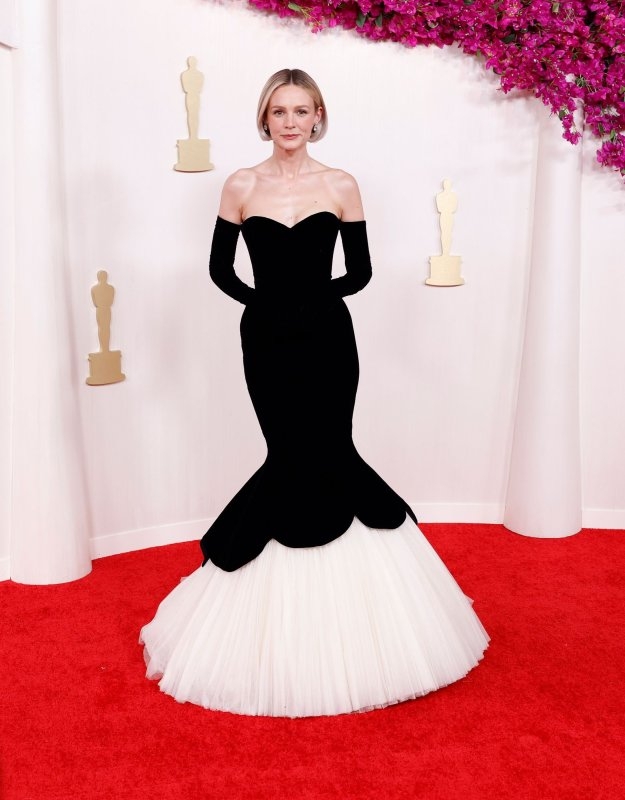 Famous birthdays for May 28: Carey Mulligan, Colbie Caillat