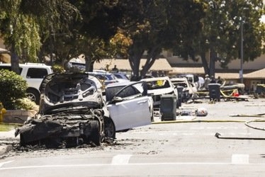 In 'horrific' scene, small jet crashes in San Diego military neighborhood