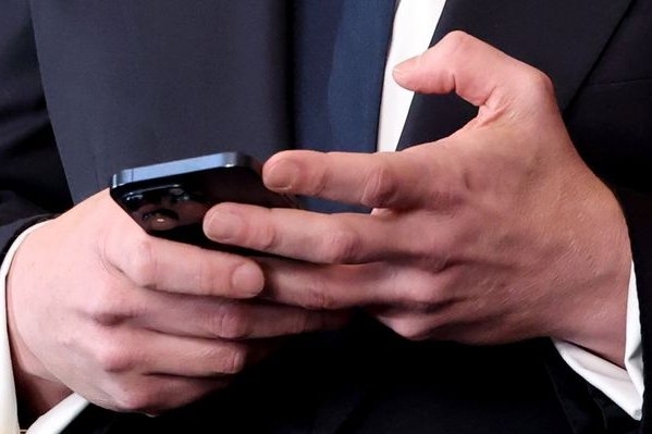 Feds warn: Hang up on phone scammers pretending to be border patrol agents