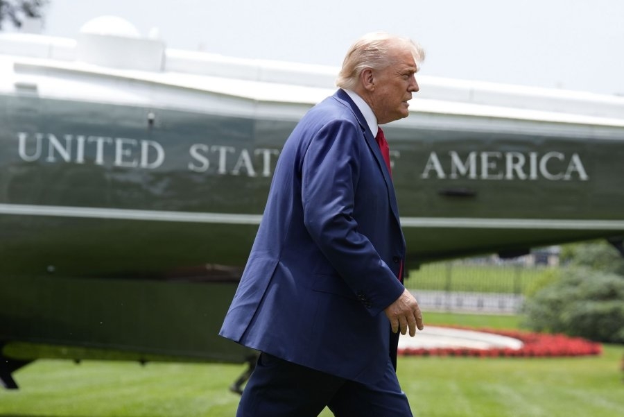 Trump orders names restored to bases that honored Confederate soldiers