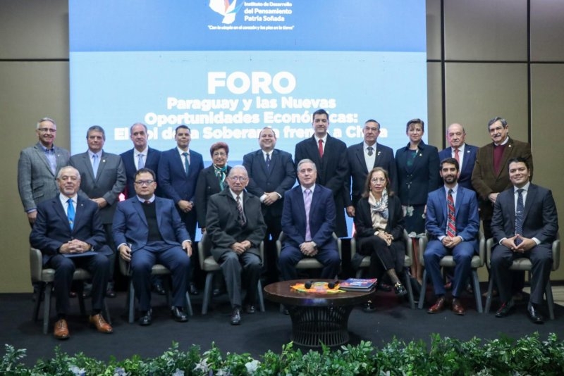 Experts warn of China deals, urge Paraguay to defend sovereignty