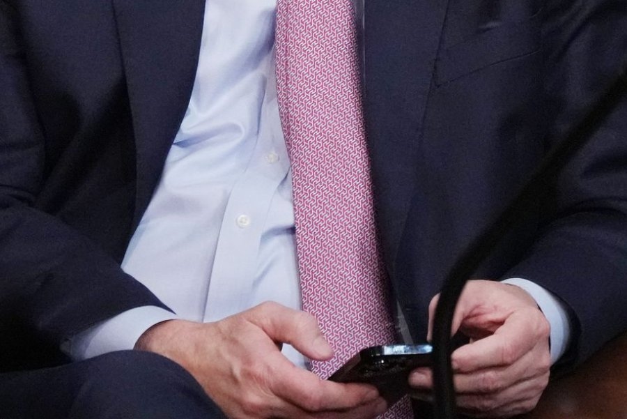 ESPN, Fox team up for bundled streaming service in October
