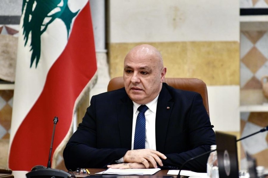 Analysis: Lebanon's decision on weapons corners Hezbollah