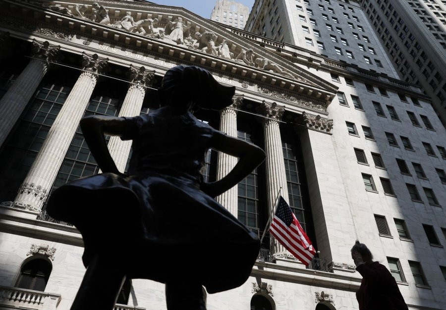 U.S. first quarter GDP revised down 0.5% in third estimate