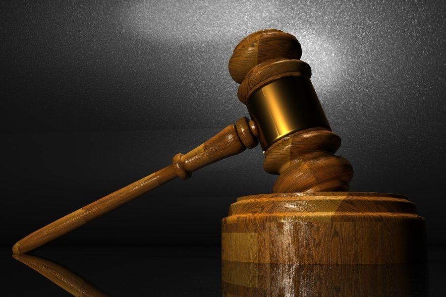 Federal judges block deportations of 5 Venezuelans