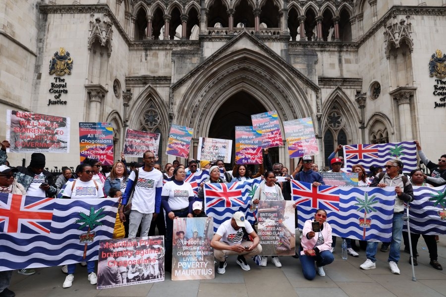 Britain's High Court blocks transfer of Chagos Islands to Mauritius