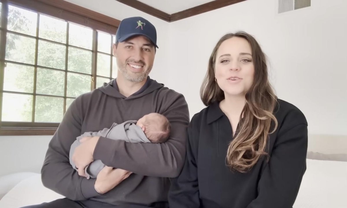 Look: Jinger Duggar introduces newborn son Finnegan
