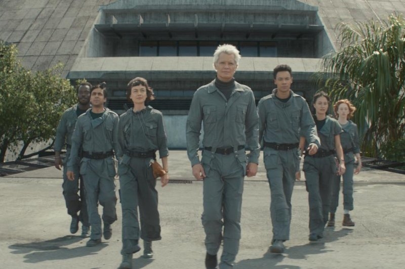 'Alien: Earth' star Timothy Olyphant: Scary AI tech is on our doorstep