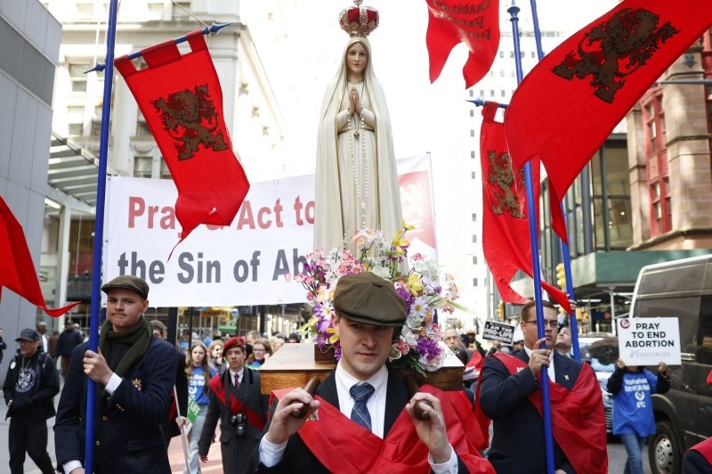 Pro-life activists march in NYC International Gift of Life Walk