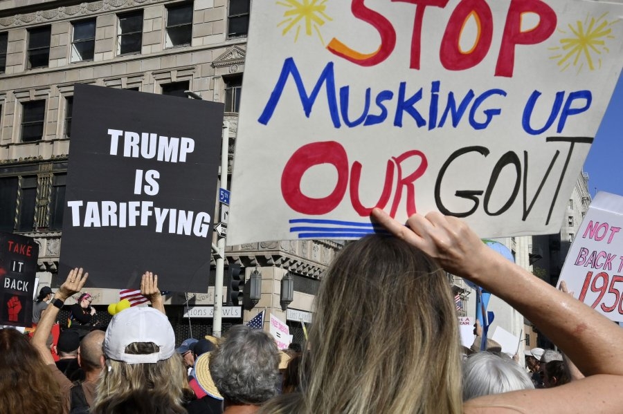 More than 400 Day of Action demonstrations set Saturday against Trump, policies