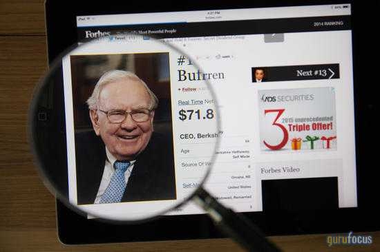 Buffett's War Chest: Berkshire Preps for the Next Big Crash