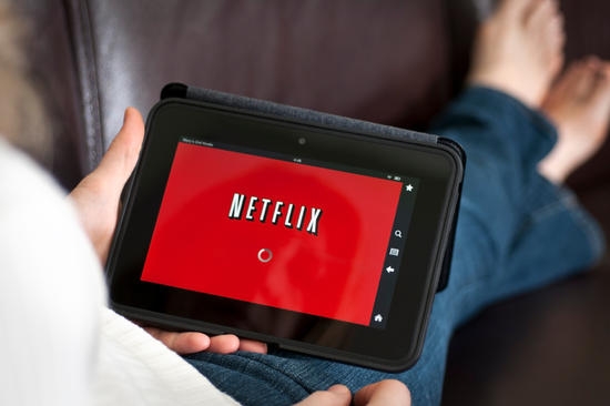 Netflix (NFLX) Price Target Lifted to $1,350 by Evercore