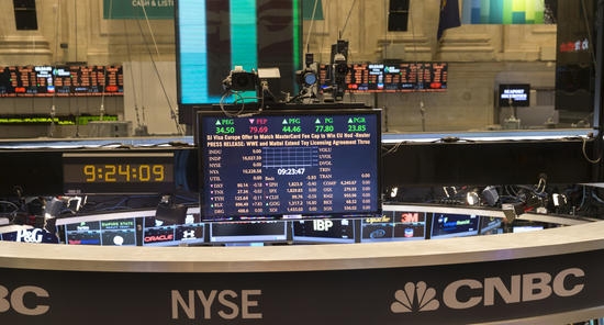 S&P 500 Forecast Raised as UBS Eyes 10% Gain by Mid-2026