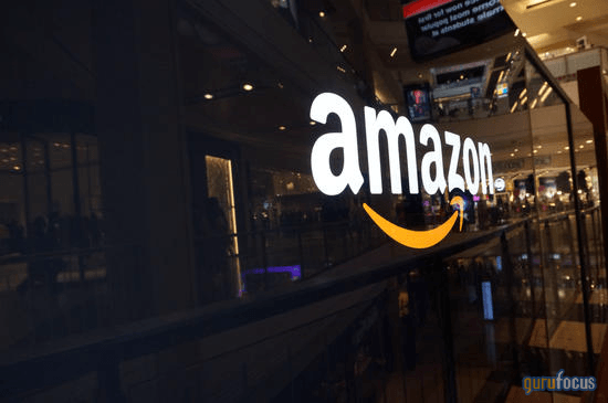 Amazon (AMZN) Launches First Kuiper Satellites, Steps Into Space Race