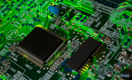 AMD: Undervalued Powerhouse Ready to Rise