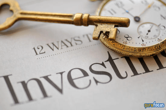 SPAC Frenzy Returns: $1.8 Billion Floods In as IPO Market Crashes