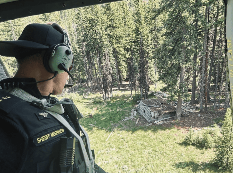 Manhunt for Travis Decker continues more than 2 weeks later